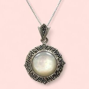Sterling Silver Mother of Pearl Marcasite Pendant Necklace Italy Vintage